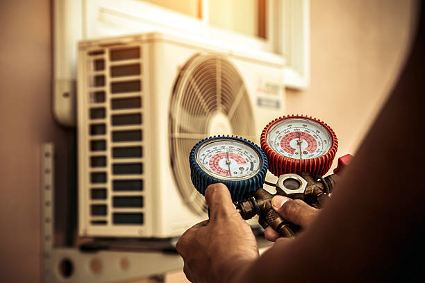 Professional Hvac Maintenance technician working in Gregory, TX